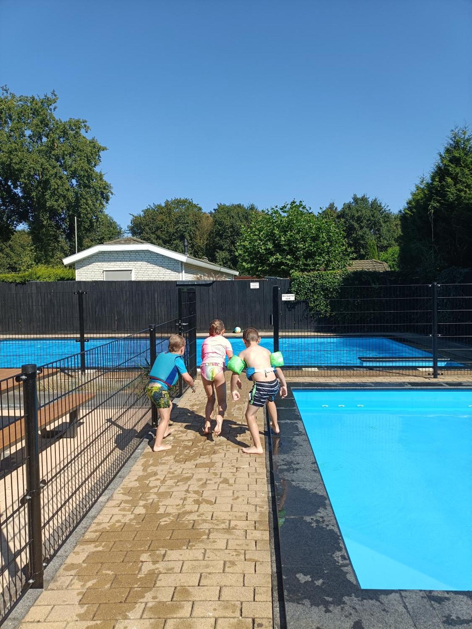 Vakantiehuisje Veluwe Bij Bos, Alleen Voor Recreatie Putten Kültér fotó